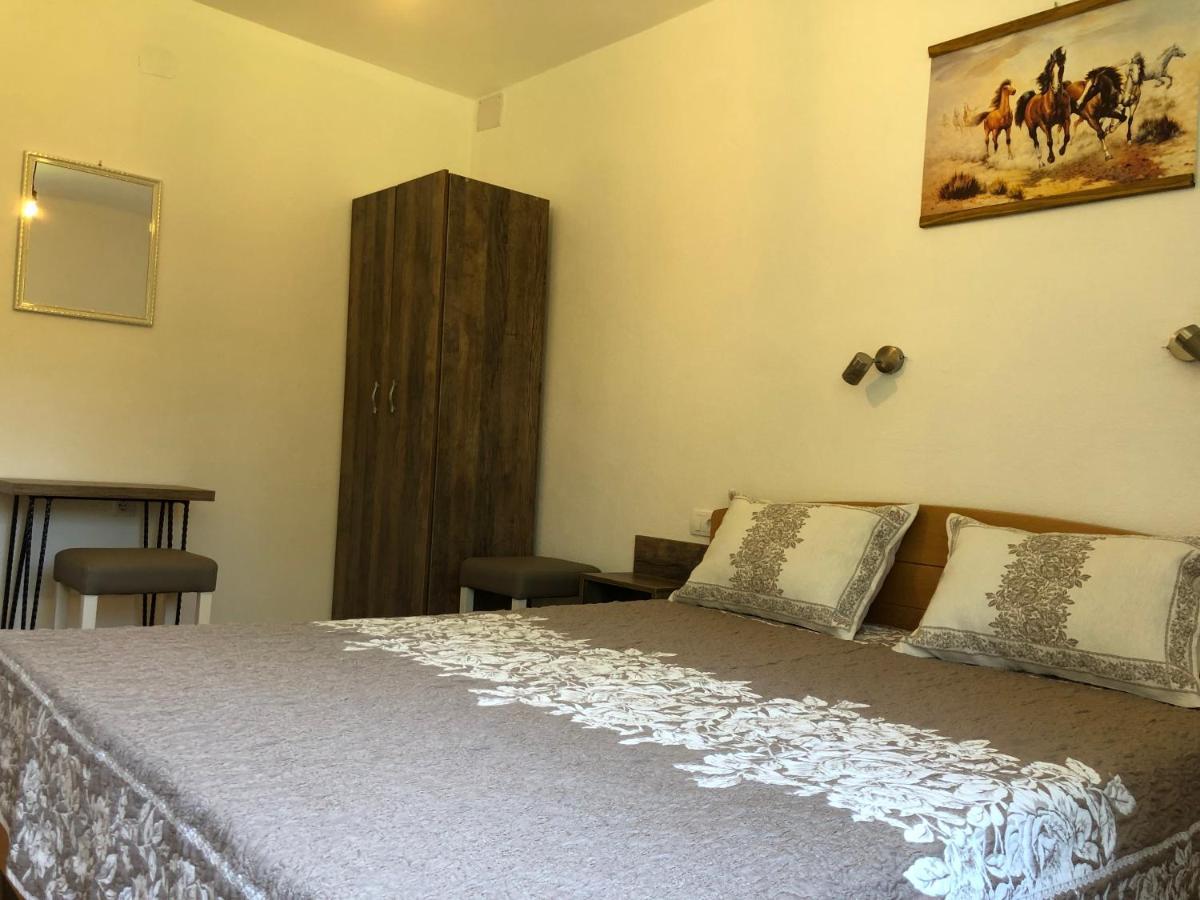 Guesthouse D&D Licko Petrovo Selo المظهر الخارجي الصورة