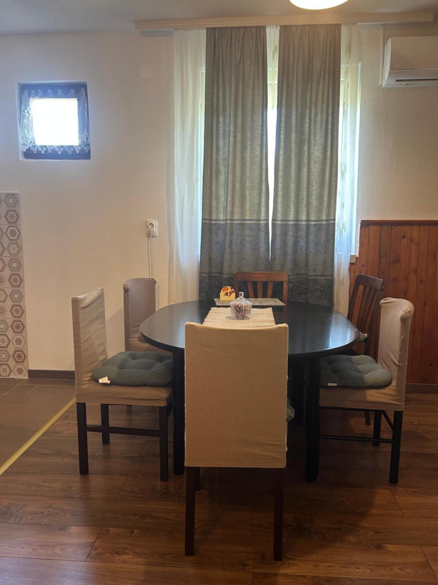 Guesthouse D&D Licko Petrovo Selo المظهر الخارجي الصورة